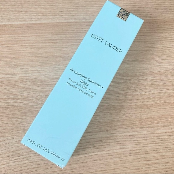 Estée Lauder Revitalizing Supreme + Youth Power Soft Milky Lotion~3.4oz~NEW!! - Picture 8 of 8